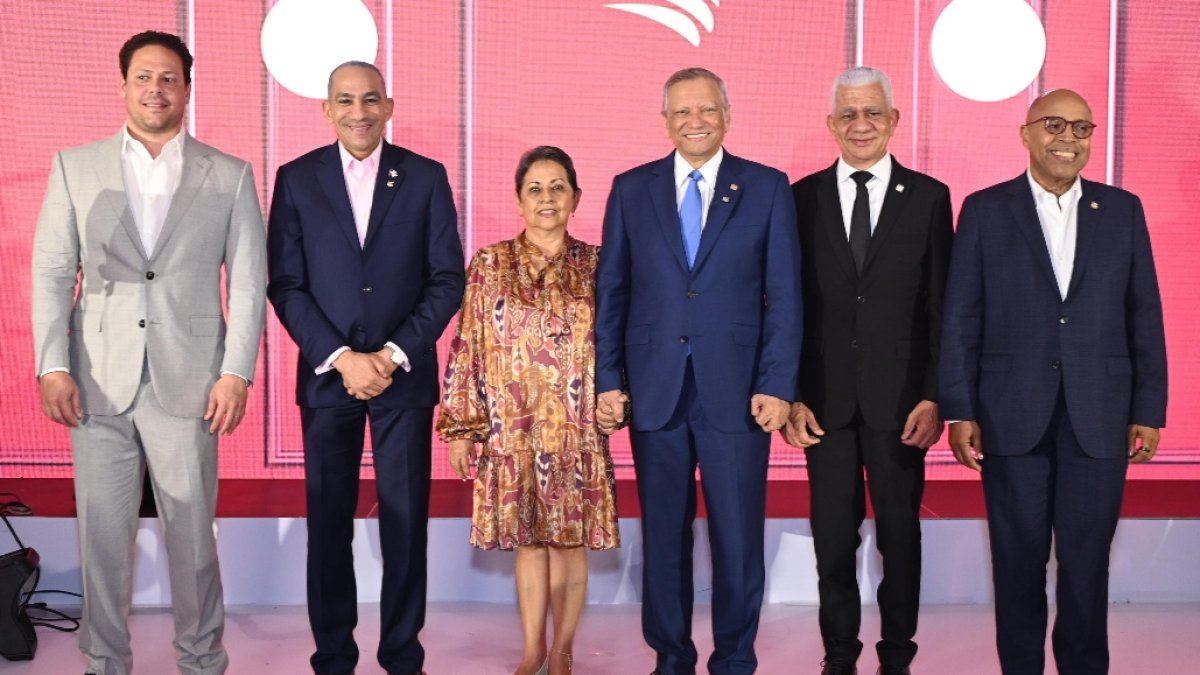 Carlos Bonilla, José Manuel Cabrera, Carmen Quijano de Aguilera, Leonardo Aguilera, Ricardo de los Santos y Alfredo Pacheco.