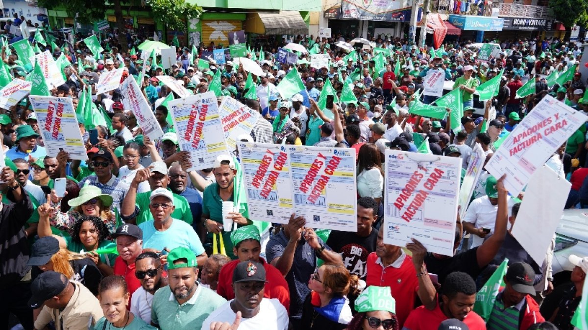 Aspecto de la Marcha del Pueblo celebrada el domingo.