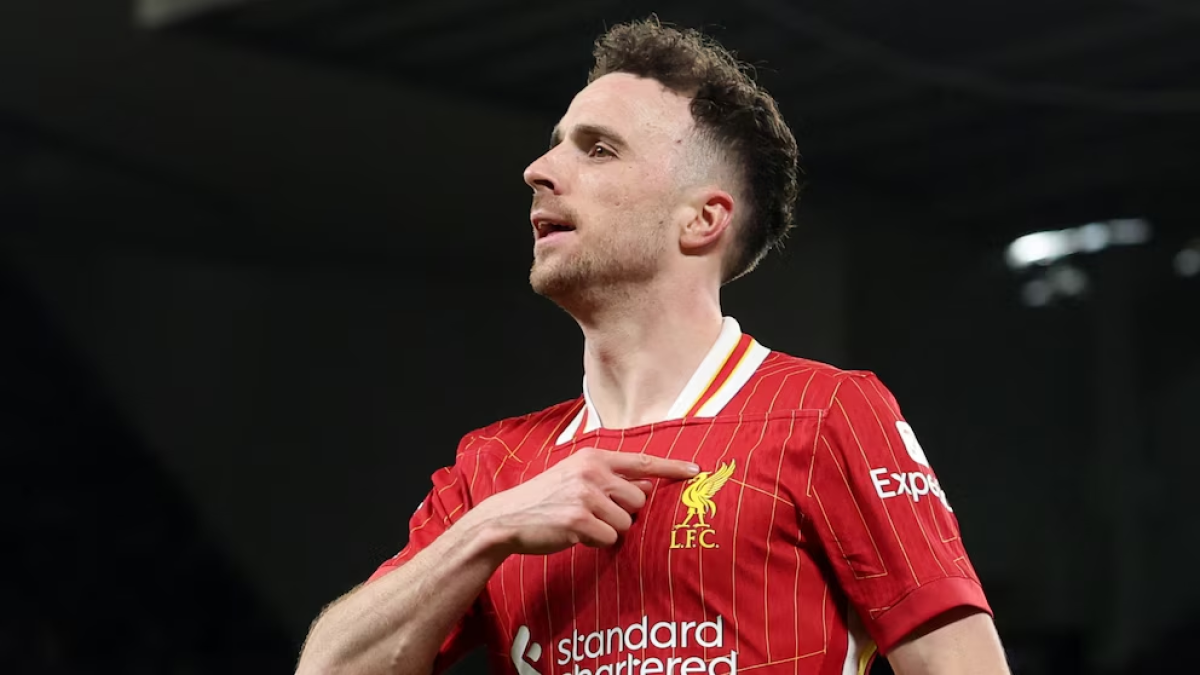 Diogo Jota en un partido del Liverpool. (Reuters)
