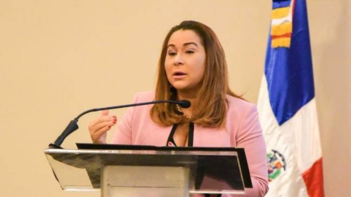 Mayra Peña, titular del Ministerio de la Mujer.