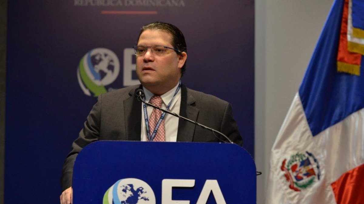 Eduardo Sanz Lovatón