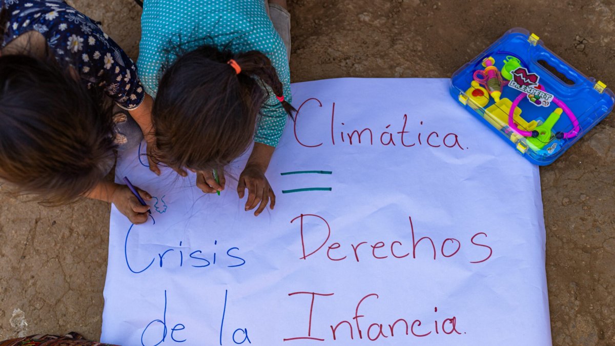 Cambio climático podría aumentar la pobreza infantil y juvenil en América Latina, según estudio