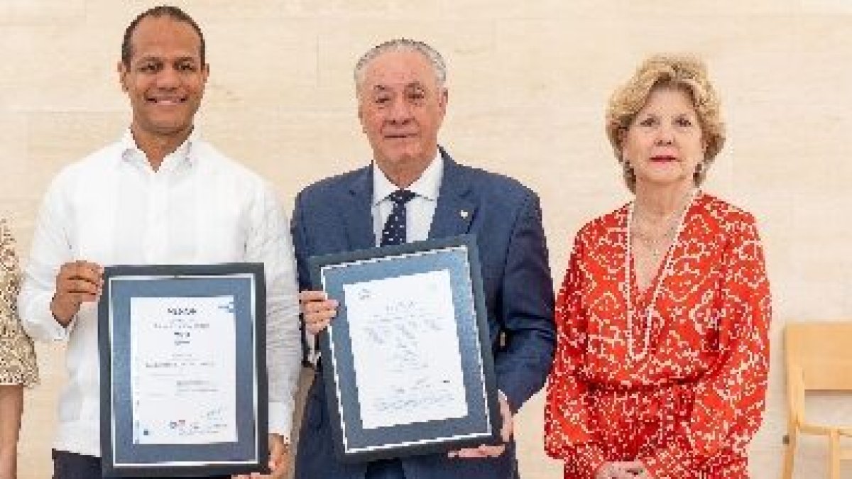 21_¡Vivir!_27_2,p01