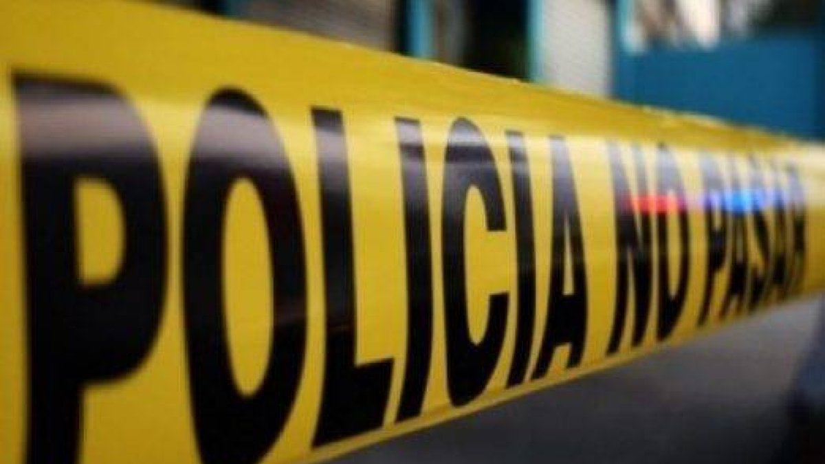 cinta-amarilla-policia-policial-muerto-cadaver