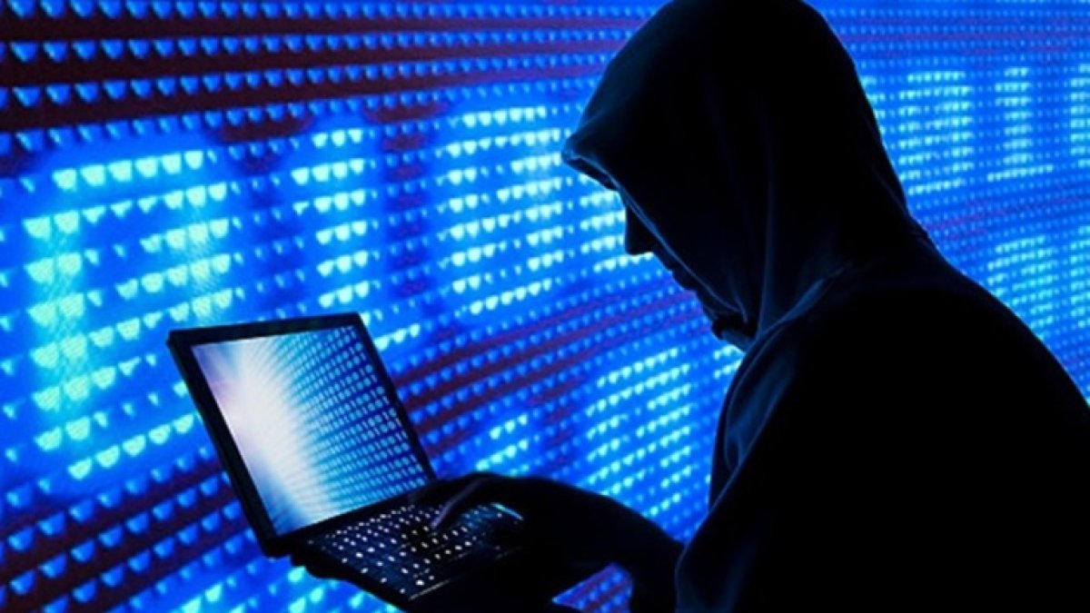 Estafas digitales: tres señales que pueden salvarte de conve