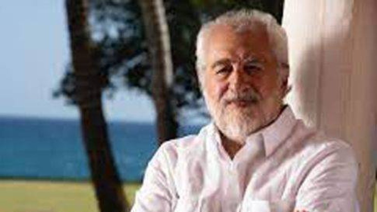 Rolando González Bunster,