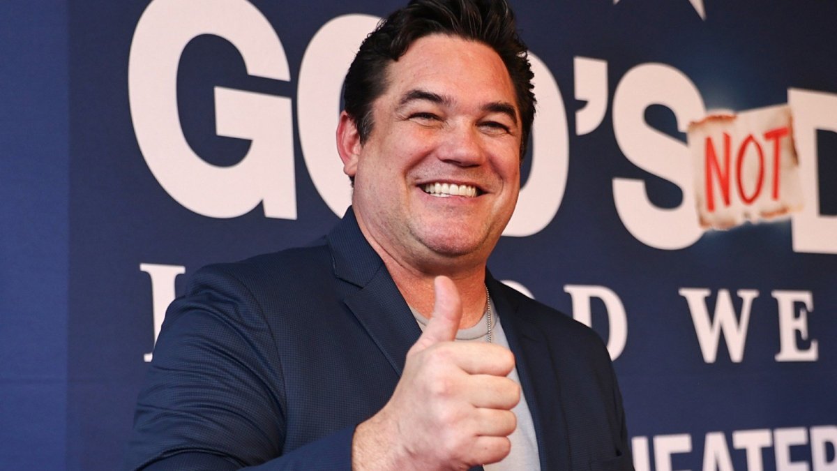 Dean-Cain-el-Superman-MAGA-anuncia-que-se-convertira-en