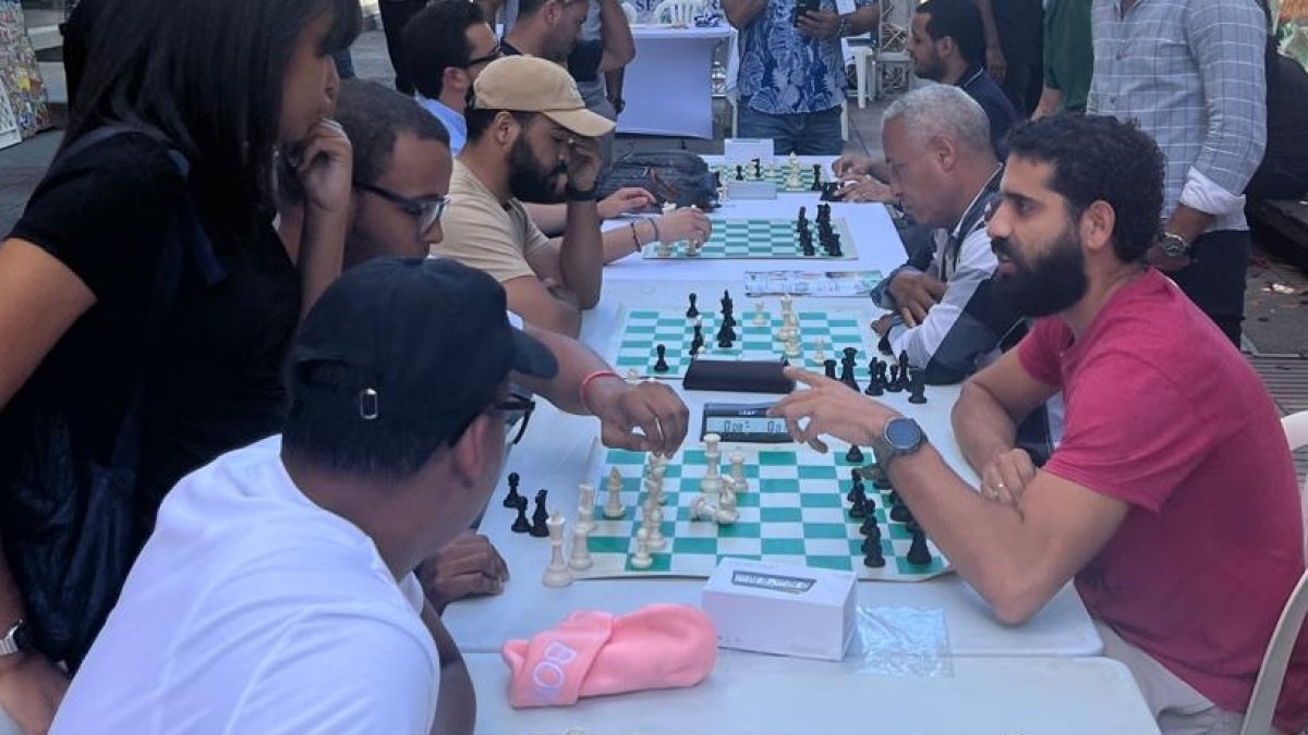 Ajedrecistas participan el pasado año.