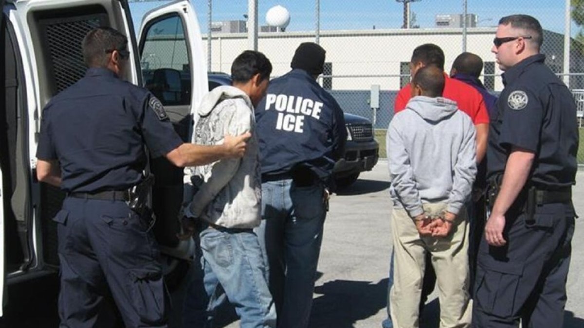 Arrestos por ICE