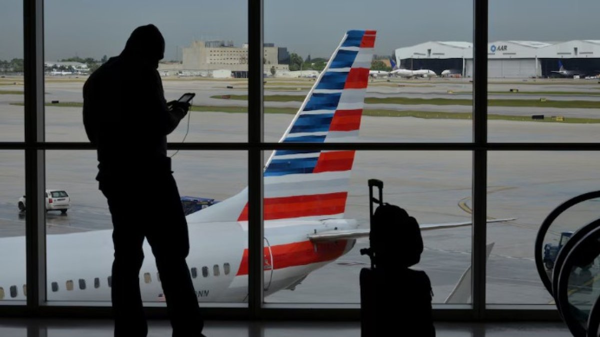 Trump afirmó que le había dado instrucciones a Sean Duffy (secretario de Transporte) para que, a más tardar al final del día de hoy, levantara las restricciones, luego de hablar con Delcy Rodríguez.