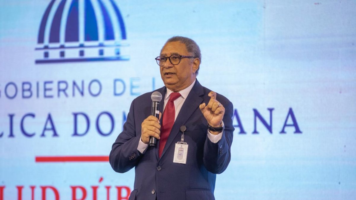 El psiquiatra manifestó que se siente emocionado por la iniciativa del Gobierno.