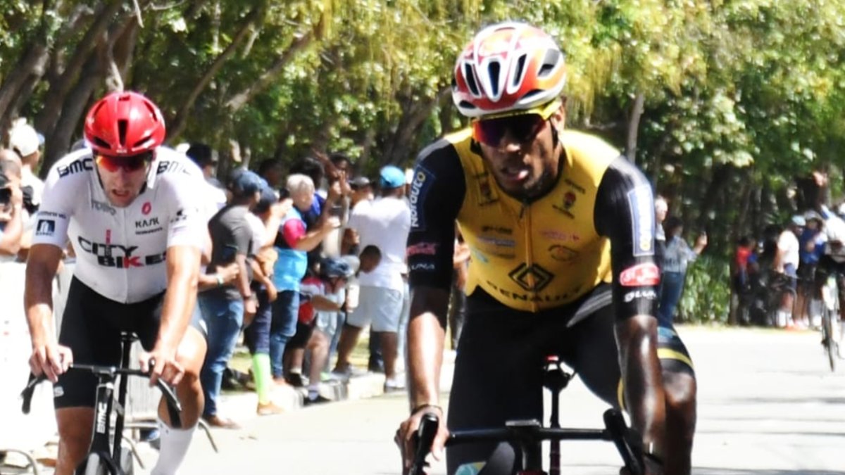 Mevin Gene, de Guadalupe, ganò la etapa de ayer.