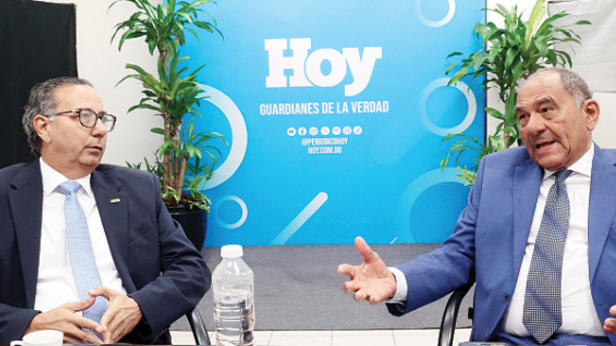 Marcos Santana y Juan Núñez Collado, directivos de ACIS.