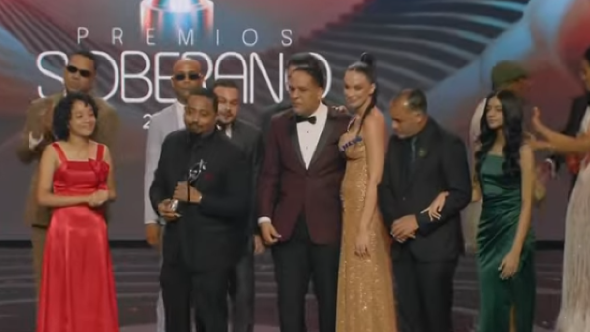 Esto No Es Radio se lleva el Soberano y lo dedica a Brianna Genao y víctimas del Jet Set