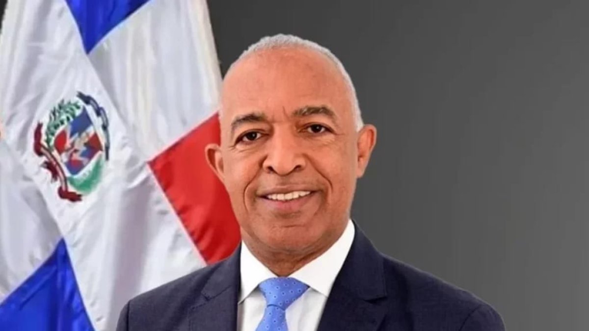 José Santana