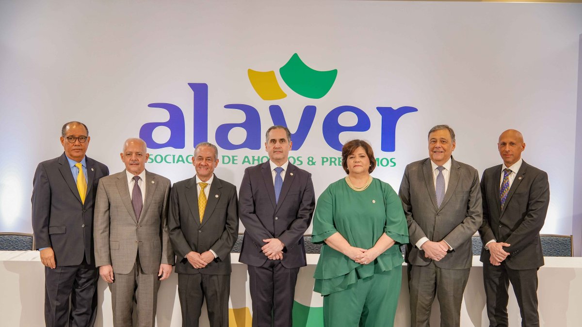 Junta Directiva - Luso Sabater, Luis Marte, Francisco Deschamps, Rubén Álvarez, Milagros de Jesús De Feliz, Lionel Senor, Erick Salcedo