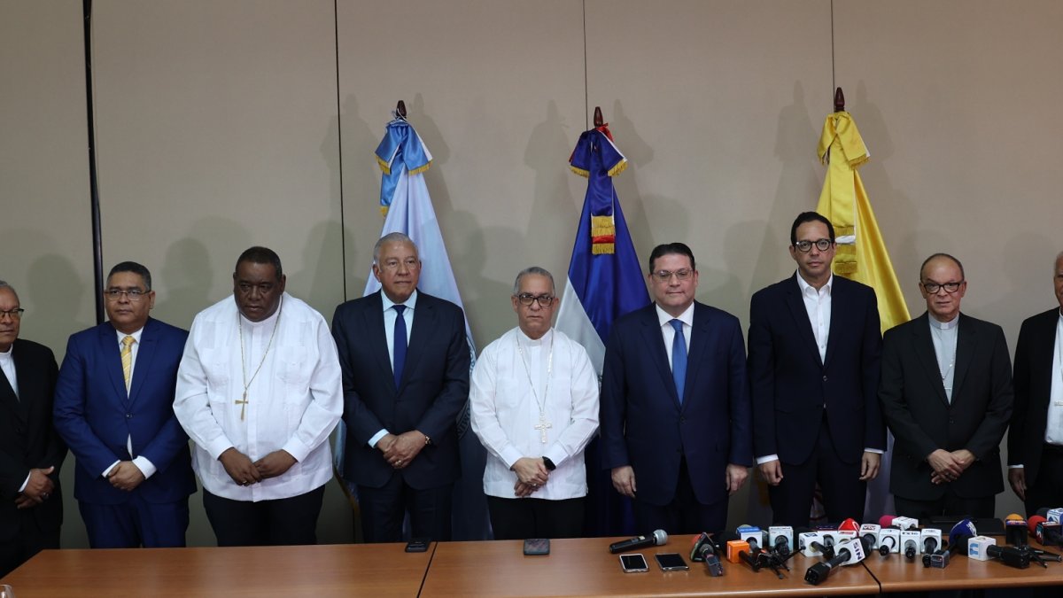 Obispos del Consejo Permanente de la CED están en disposición de colaborar para enfrentar crisis. Hoy/José De León.