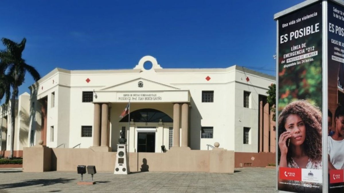 Ministerio de la Mujer da su versión sobre Anabel Díaz, joven amenazada de muerte por su expareja