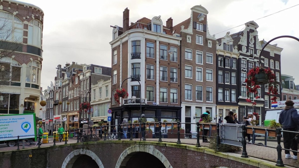 Ámsterdam, una urbe de innovación y recuerdo