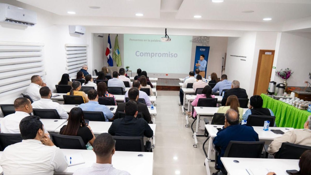 ETED lanza la Sala de Energía y Sostenibilidad para potenciar la transición energética en RD