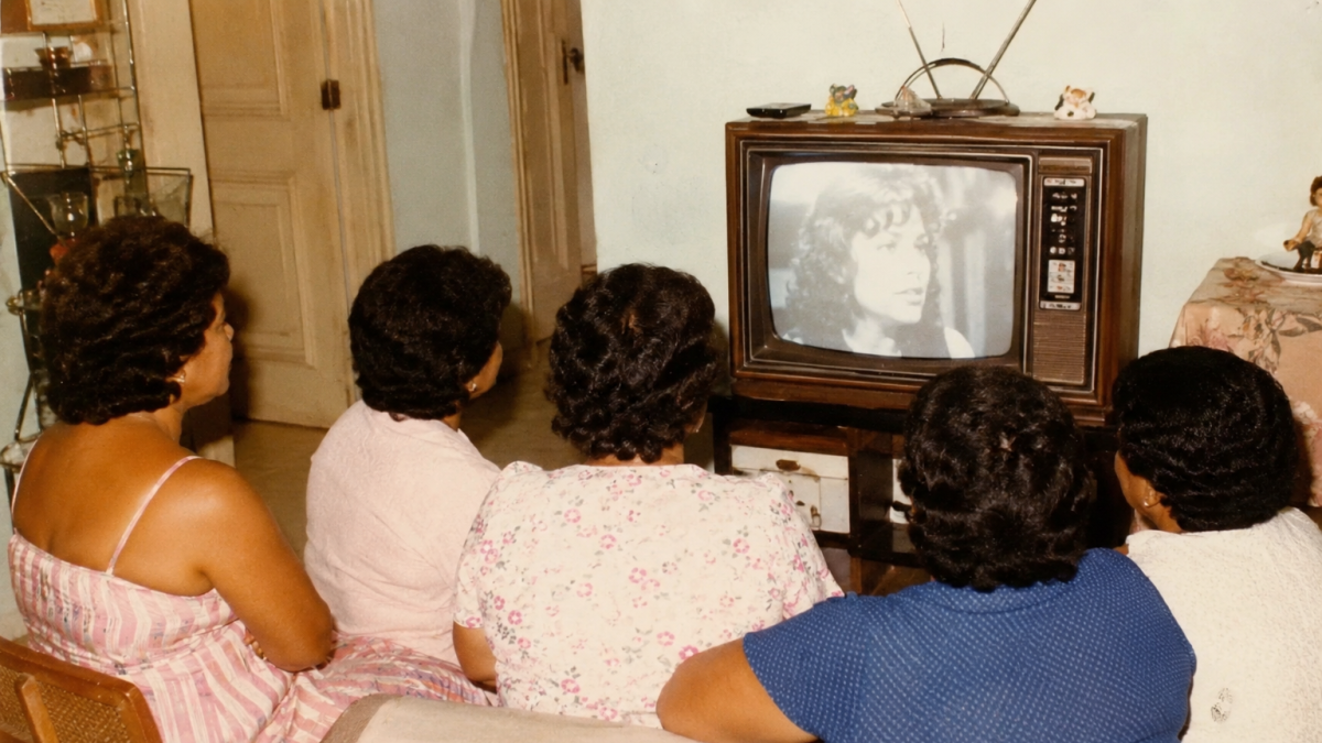 Las canciones, novelas y programas favoritos de las madres dominicanas de antes