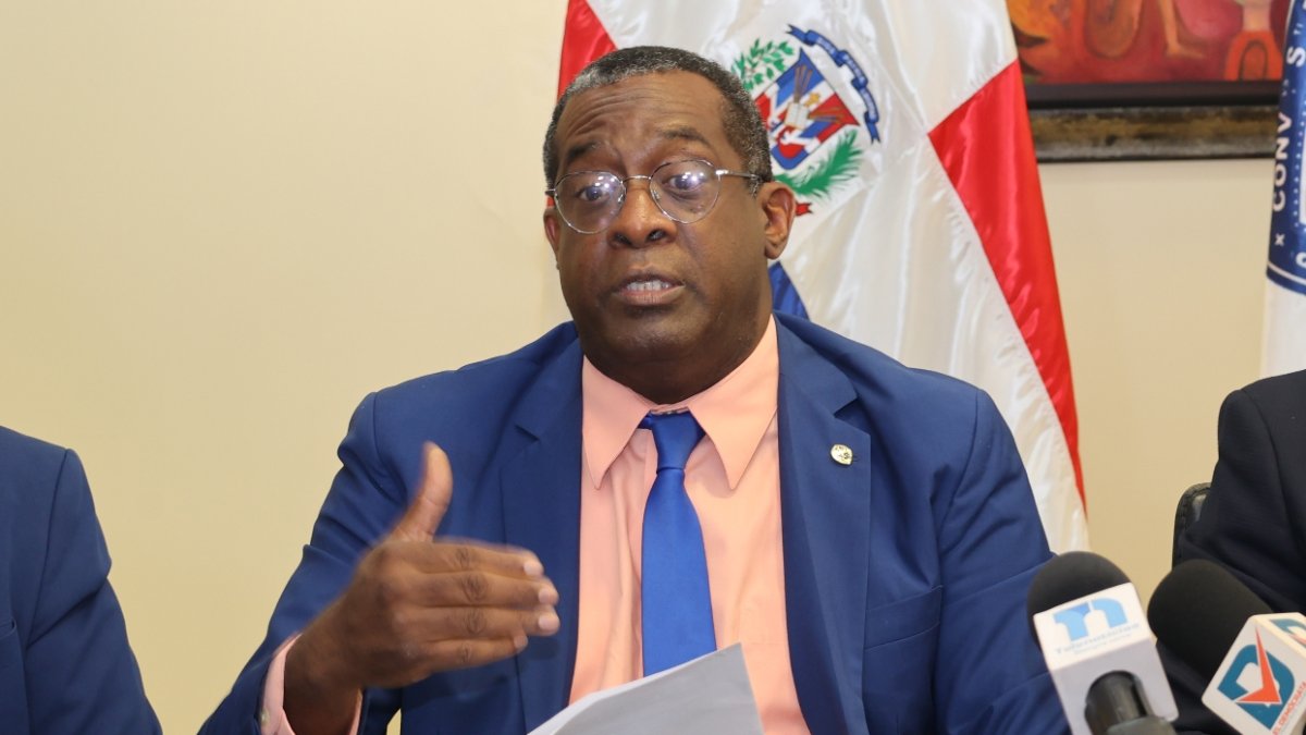 Estudio UASD denuncia privatización sector salud