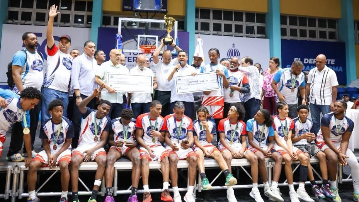 Bameso conquista Torneo Interbarrial de Baloncesto