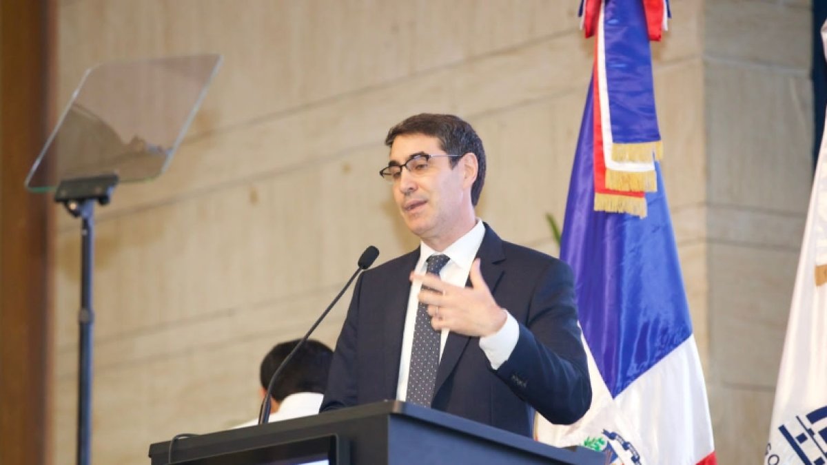 Representante del BID destaca avance RD en saneamiento