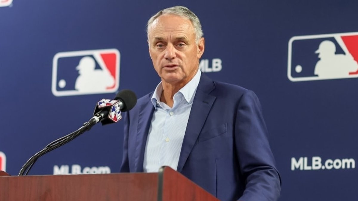 Rob Manfred admite preocupación por un cierre patronal