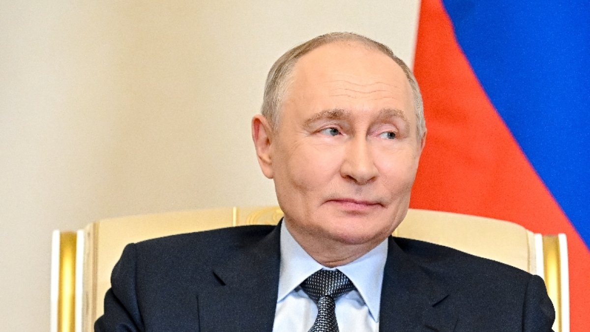 Putin rechaza posible alto el fuego Ucrania; trató operación Cuba