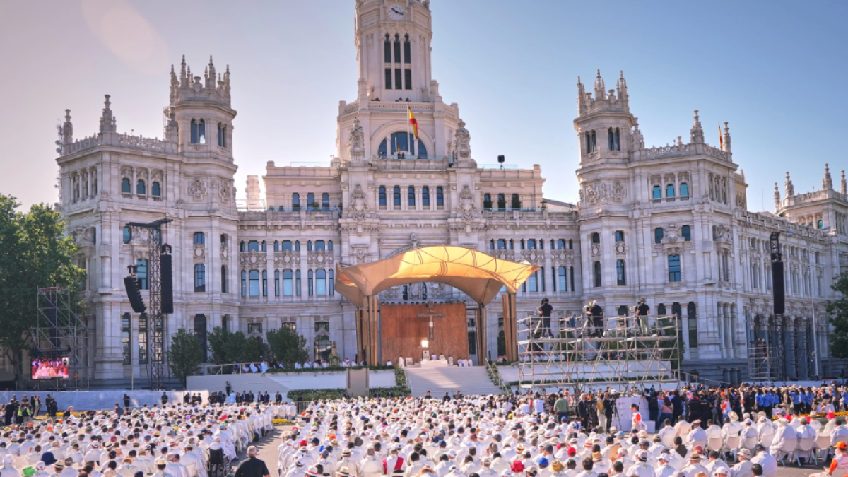Un millón de personas acuden a la misa del papa en España y 