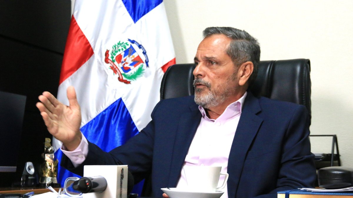 Bajo la lupa academia de béisbol por denuncias de 