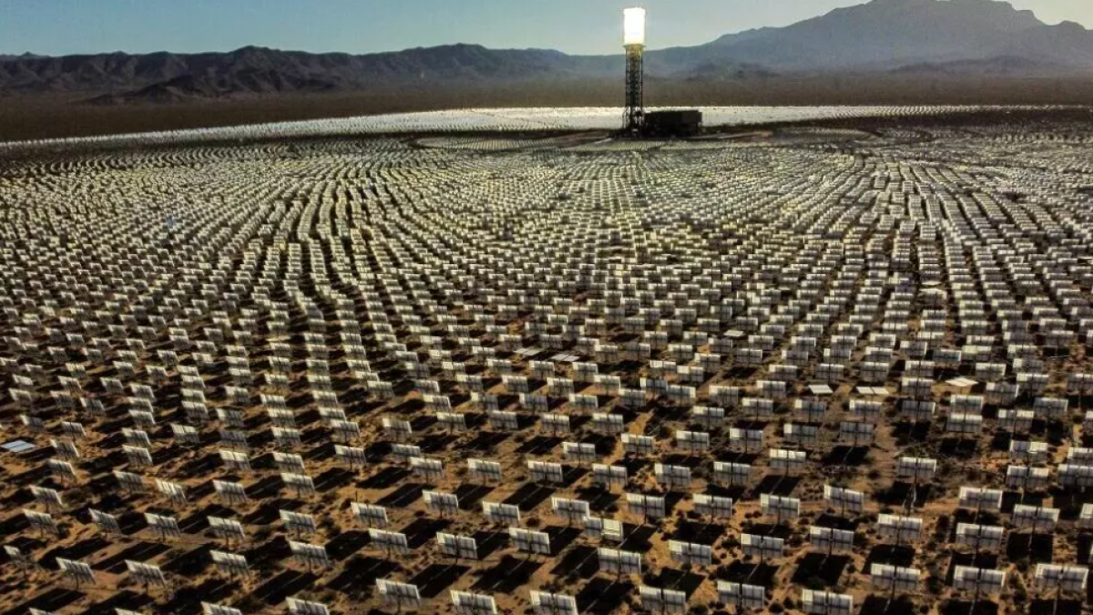La energía solar supera al carbón por primera vez 