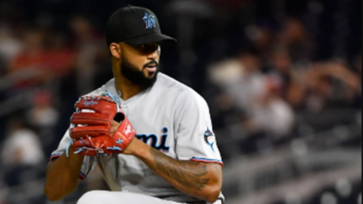 Sandy Alcántara ingresa al club de los mil ponches en Grandes Ligas