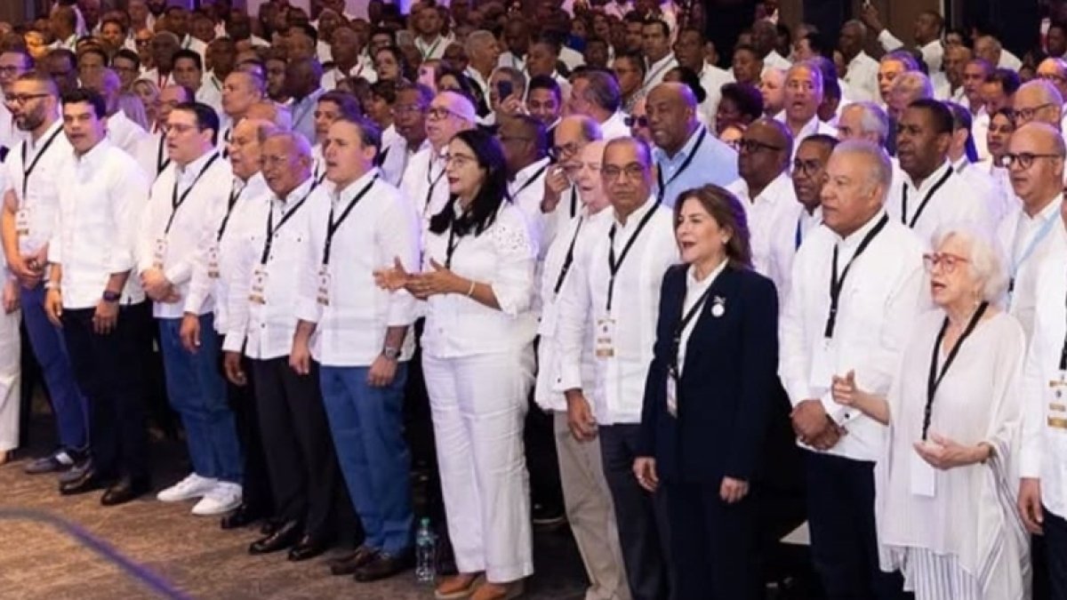 Se  aprobó  apertura de proceso de reforma profunda.