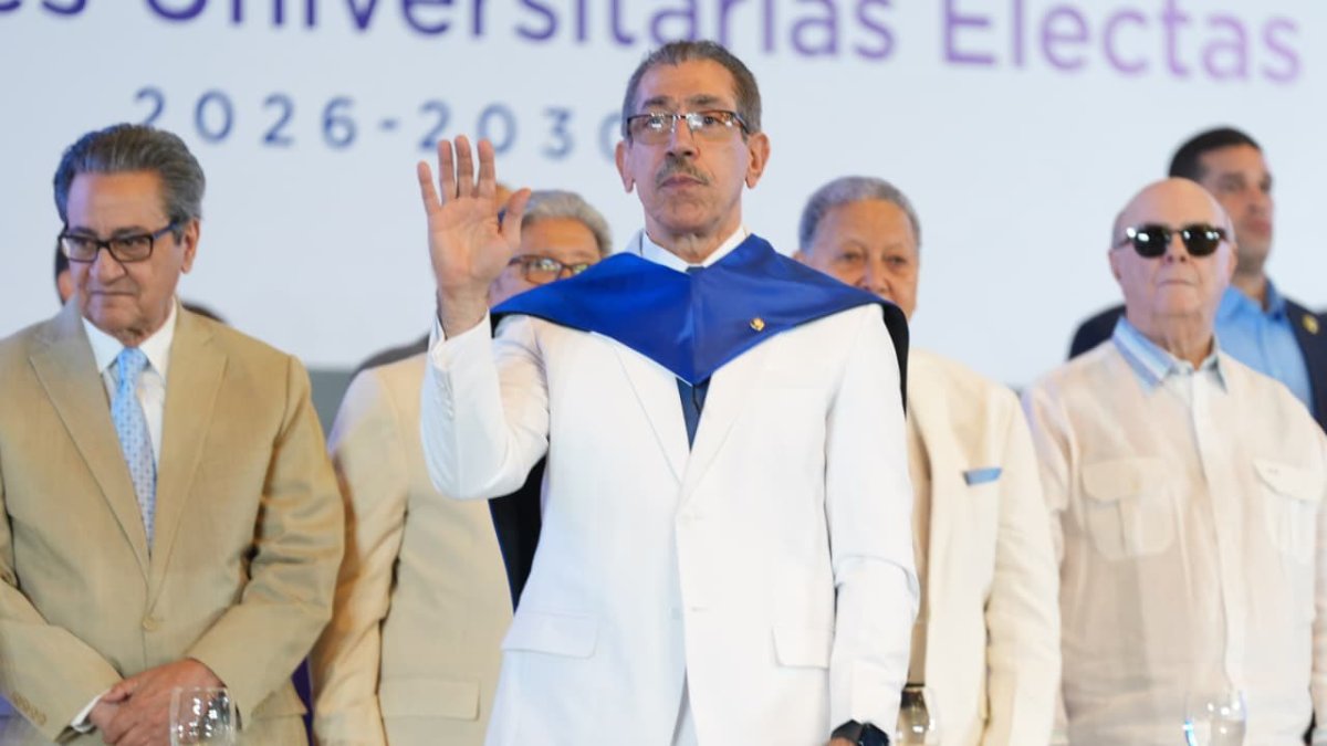 Jorge Asjana juramenta como rector de la UASD para el periodo 2026-2030