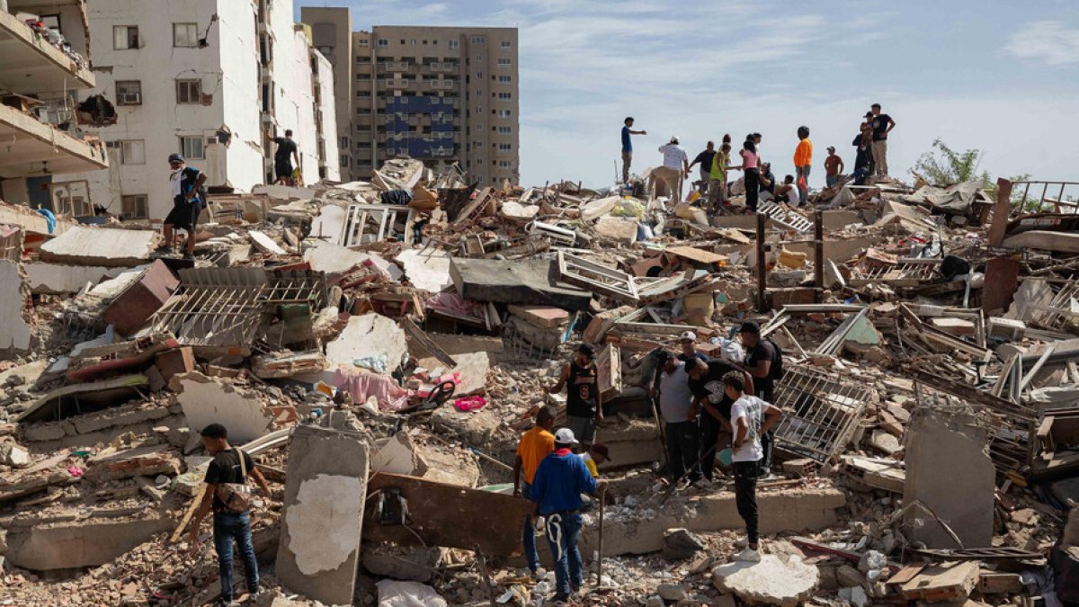 Ecuador , México , Haití y Chile : lecciones de gestión del riesgo ante terremotos