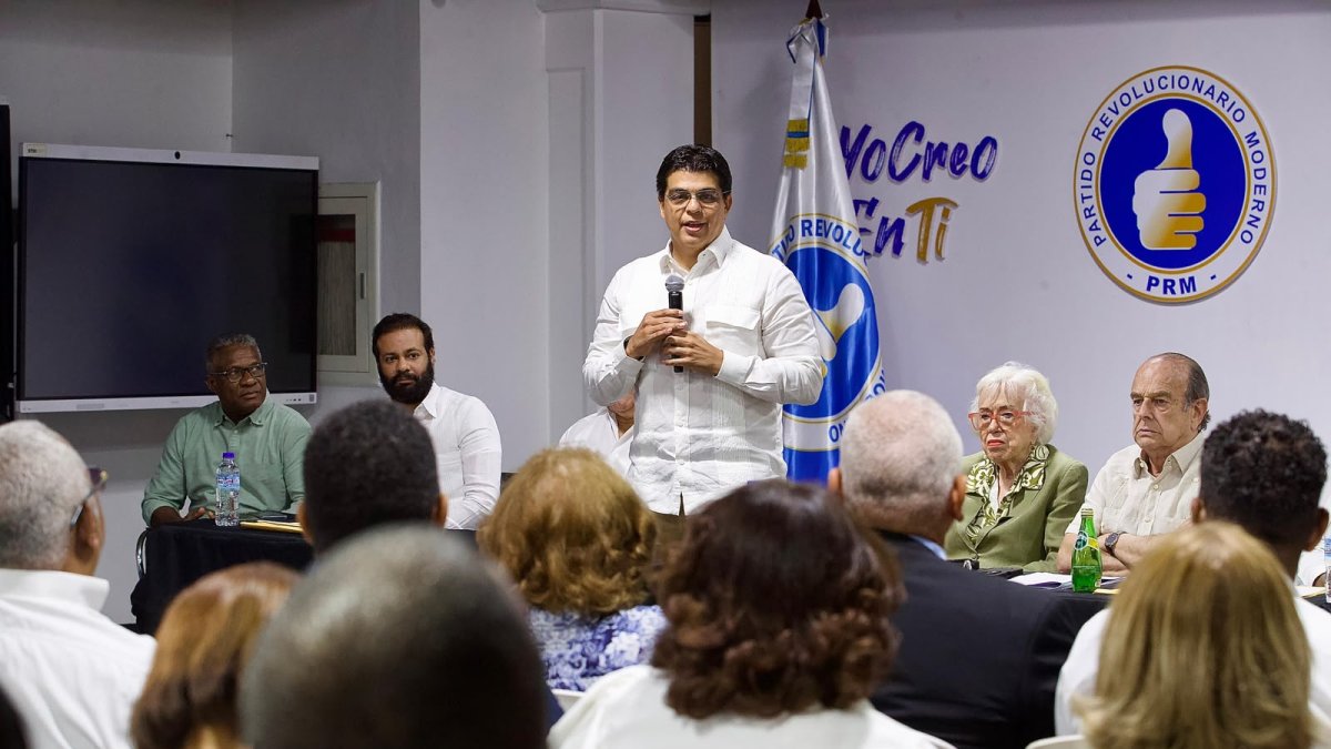 prm reelige a fellito suberví como presidente en distrito nacional