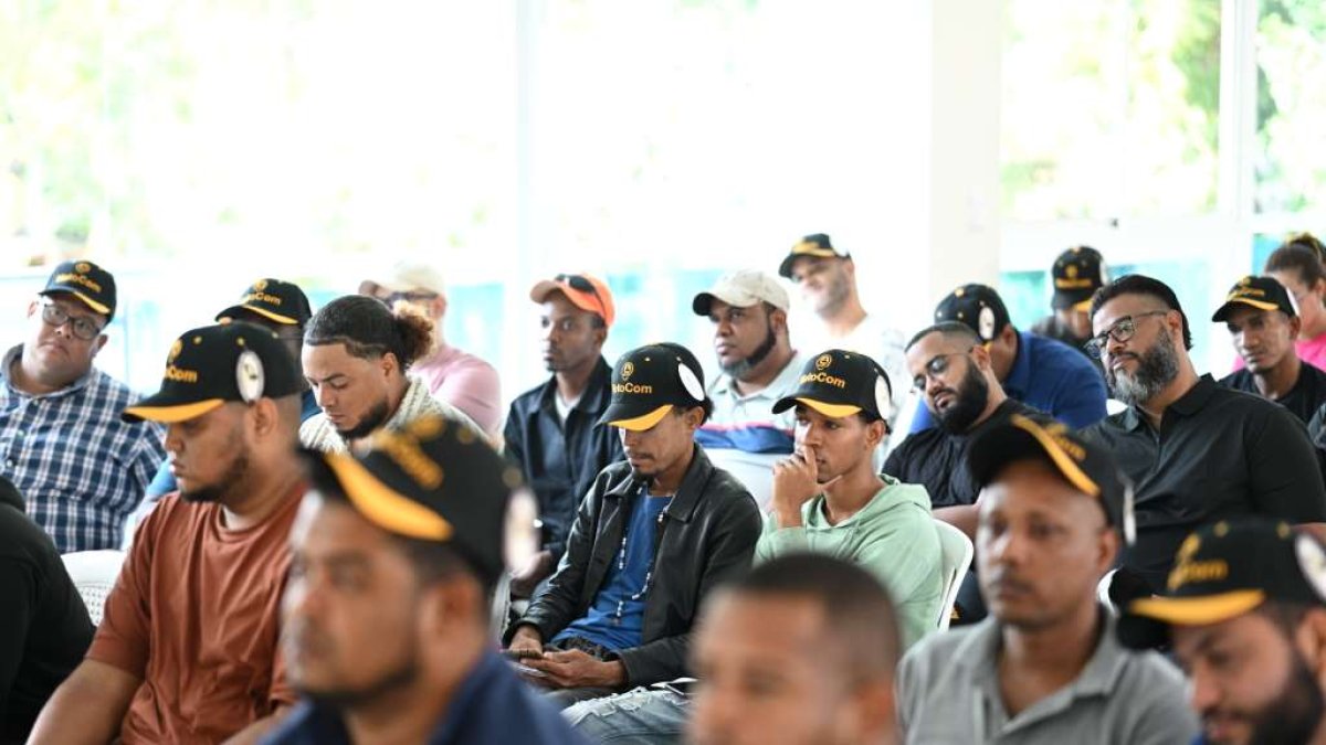 MotoCom encuentro conductores en República Dominicana