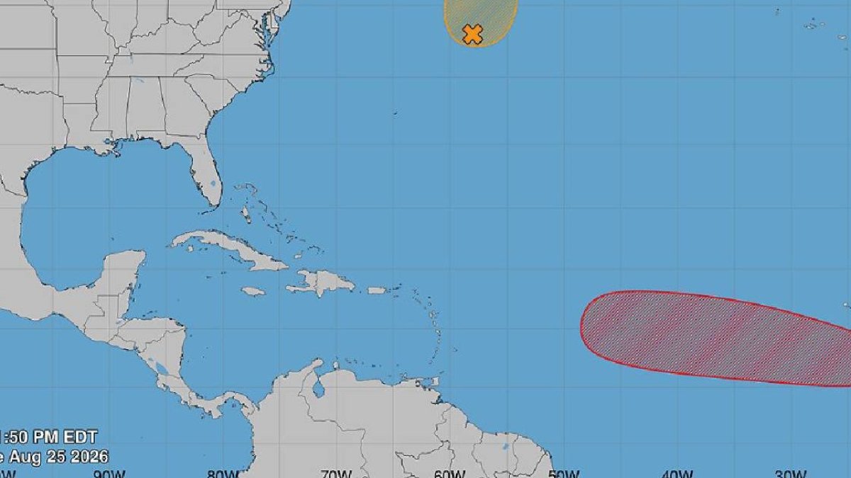Tormenta Dolly en el Atlántico central con vientos de 65 km/h