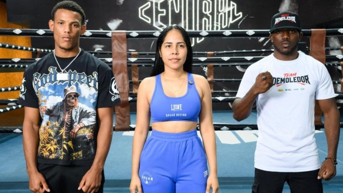 Feudri Franco, izq, Bélgica Peña (c) y Junior Desir.