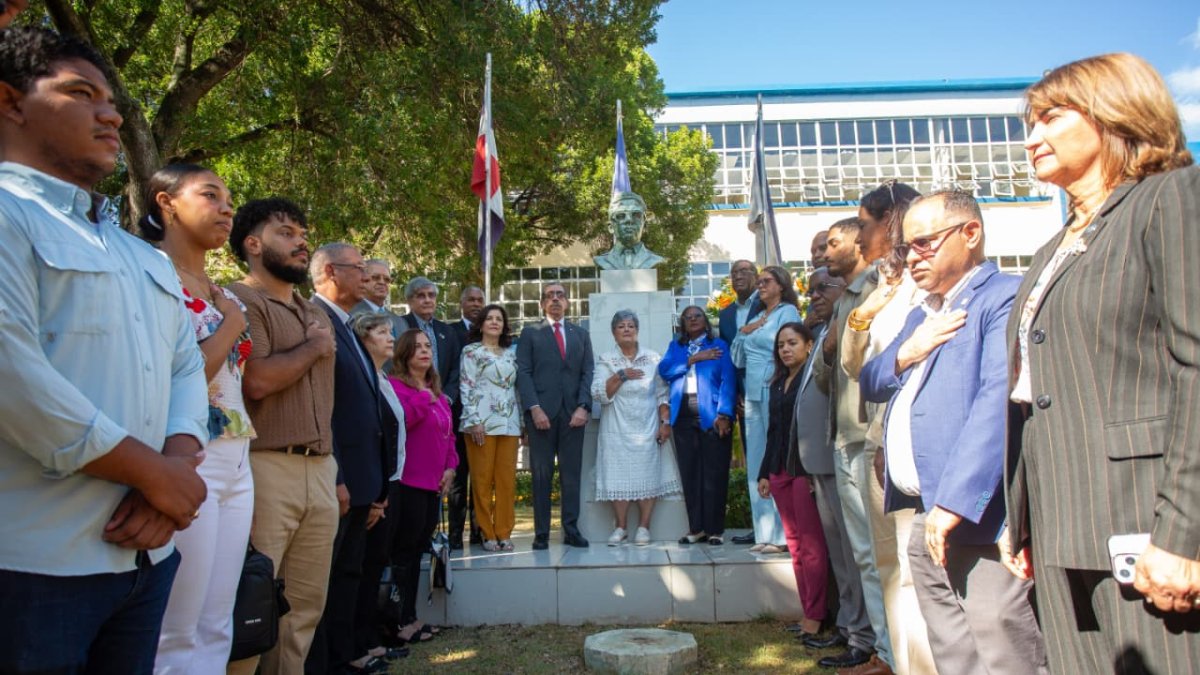 UASD conmemora 56 aniversario del asesinato de Amín Abel Hasbún