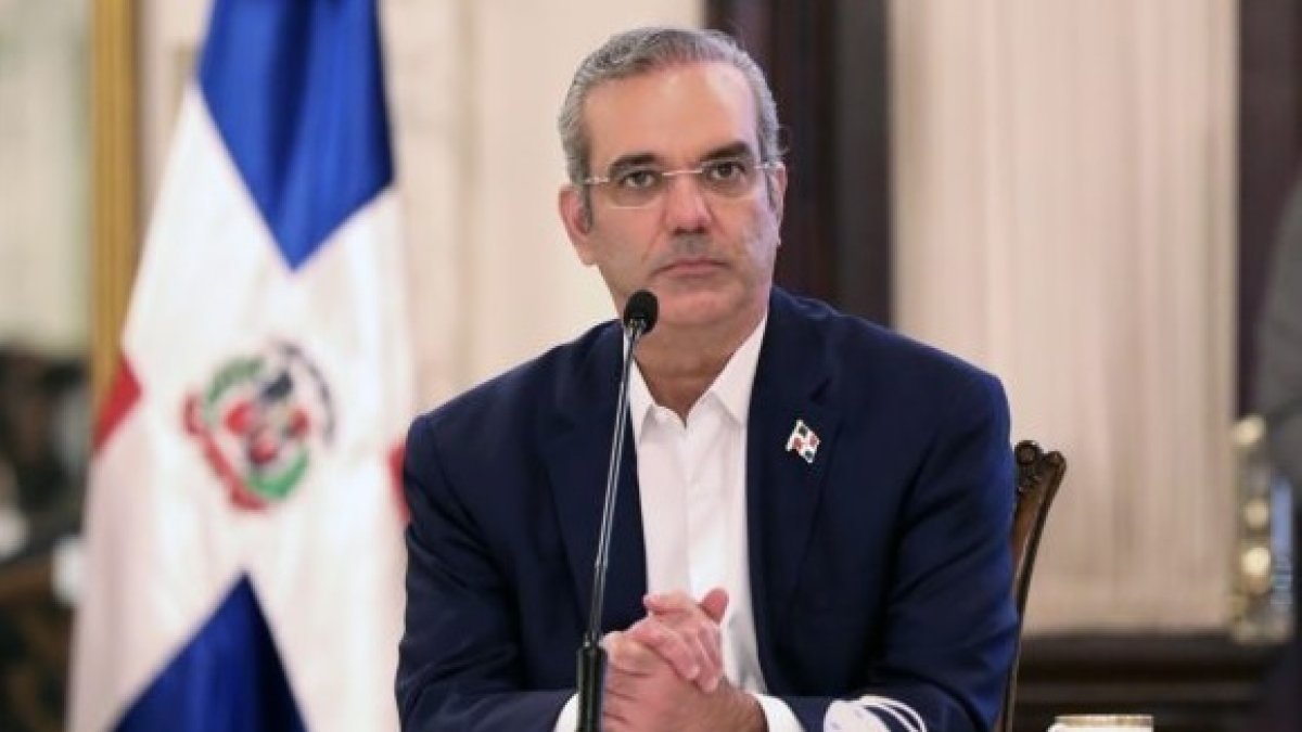 El presidente Luis Abinader ha enviado varios mensajes a los delincuentes para que se entreguen a la justicia.