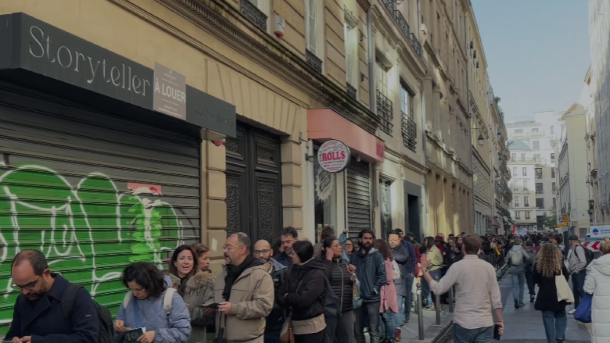 Desde tempranas horas de este domingo, cientos de brasileños acudieron a los centros de votación en París para participar en las elecciones que definirán al próximo presidente de Brasil