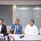 Ministro Energía y Minas dice servicios esenciales como hospitales y aeropuertos operaron con sistemas respaldo.