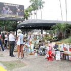 Así está el ambiente en estos momentos en el Jet Set, previo al inicio de la vigilia, pautada para las 10:00 de la noche.