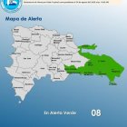 El Centro de Operaciones de Emergencias (COE) emitió este domingo alerta verde para siete provincias y el Distrito Nacional, debido al incremento de humedad en la masa de aire provocado por una activa onda tropical ubicada al este de Puerto Rico, según el informe del Instituto Dominicano de Meteorología (INDOMET).

Las demarcaciones bajo alerta son: provincia Santo Domingo, Distrito Nacional, Samaná, San Pedro de Macorís, Hato Mayor, La Romana, El Seibo y La Altagracia.

El COE recomendó a la población abstenerse de cruzar ríos, arroyos y cañadas con alto volumen de agua, así como evitar el uso de balnearios en las provincias bajo vigilancia.

La medida busca prevenir incidentes ante posibles inundaciones repentinas y urbanas, producto de las lluvias asociadas al sistema atmosférico.