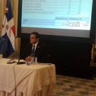 Daniel Rivera y Jesús Vásquez Martínez encabezaron la rueda de prensa sobre el tema de embarazadas haitianas.