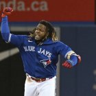 ToGuerrero Jr. terminó con el bate encendido y concluyó con 48 jonrones en una contienda digna de un Premio de Jugador Más Valioso.