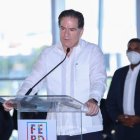 Manuel Corripio mientras daba las palabras de agradecimiento por el reconocimiento a su padre José Luis “Pepín” Corripio Estrada en la "8va Feria de Emprendedores".